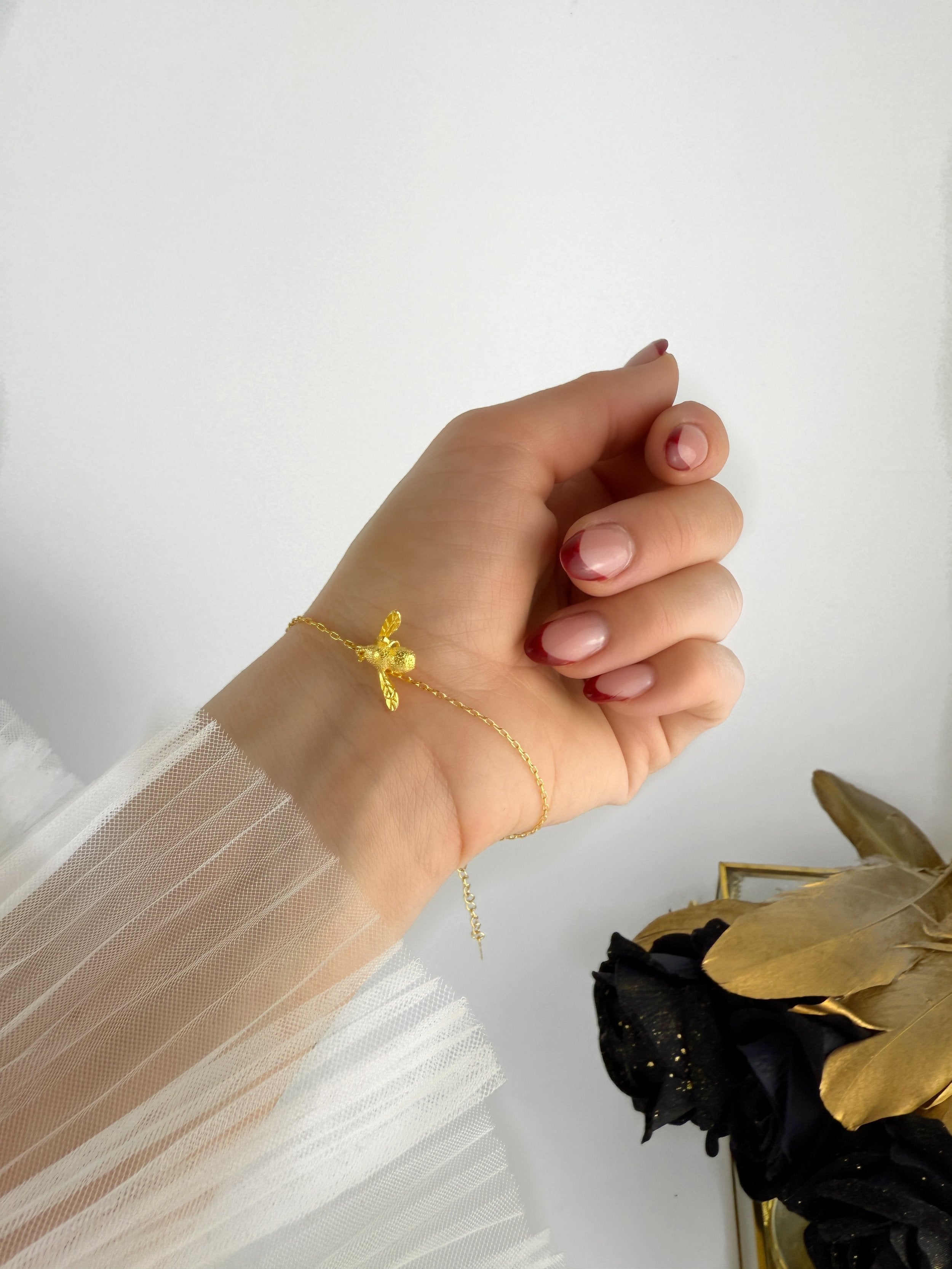 16K Gold Plated 925 Sterling Silver Big Bee Anklet - House of Jaena